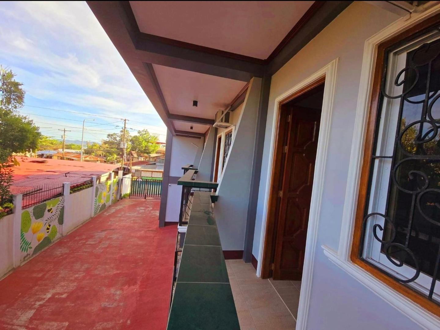 Nober Apartments Puerto Princesa Exterior foto